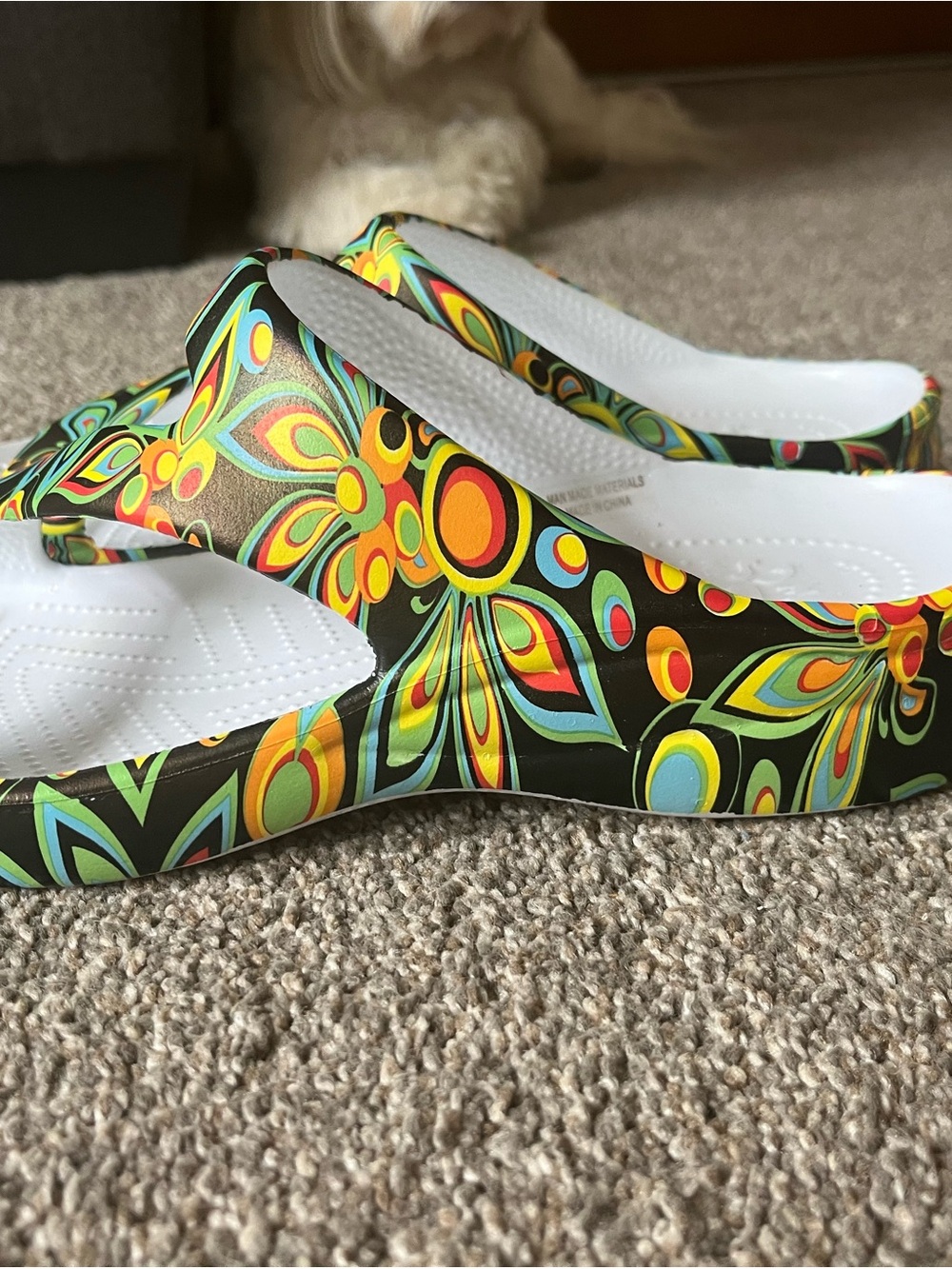 Dawgs Multicolor Floral-Edge Slip-On Sandal with White Textured Sole, nwot - Picture 2 of 4